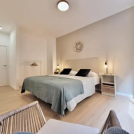 Plaza Y Playa * 푸에르토 드 라 크루즈